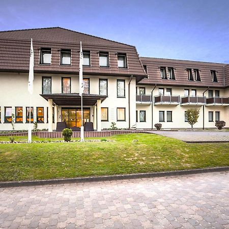 Sonnenhotel Feldberg Am See Mit Schwimmbad, Sauna Und Dampfbad Feldberger Seenlandschaft ภายนอก รูปภาพ