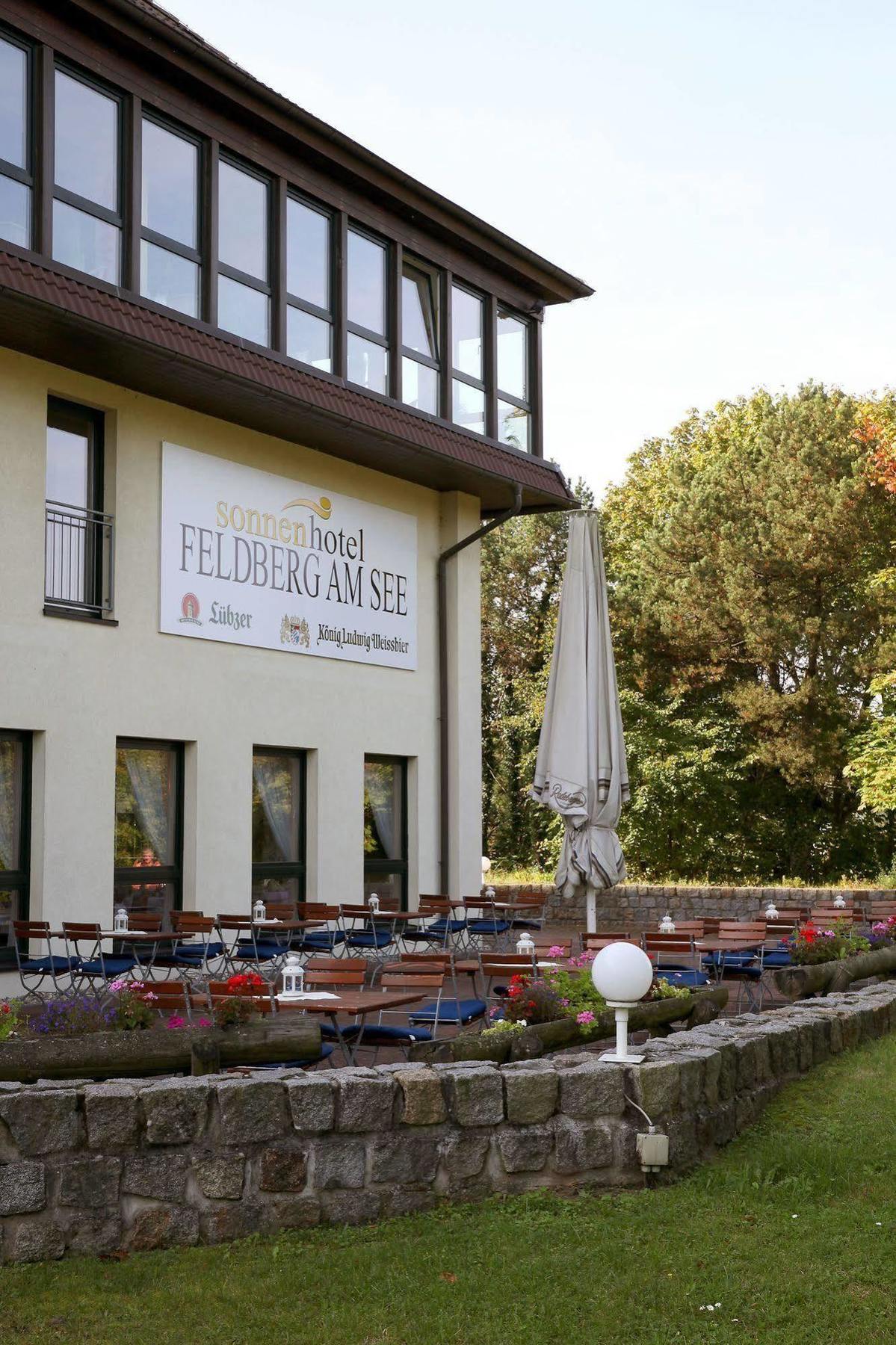 Sonnenhotel Feldberg Am See Mit Schwimmbad, Sauna Und Dampfbad Feldberger Seenlandschaft ภายนอก รูปภาพ
